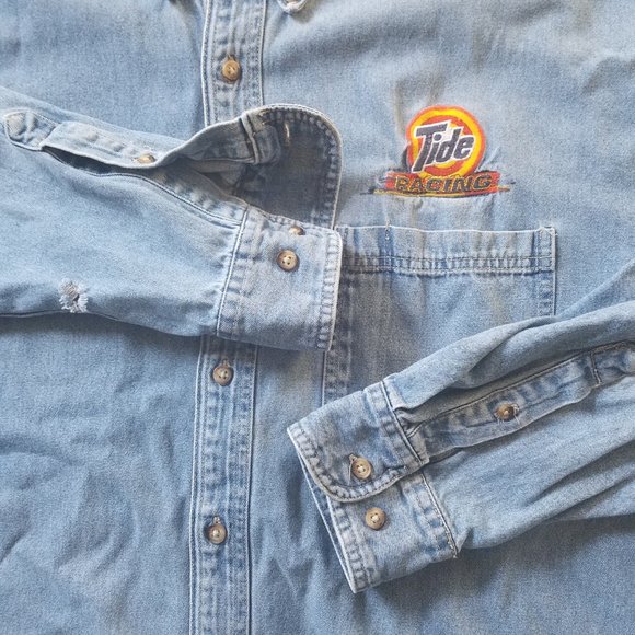 Men's Vtg. Tide Racing Denim Button Down - Picture 3 of 8